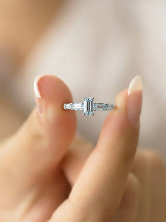 Crystal Line Ring